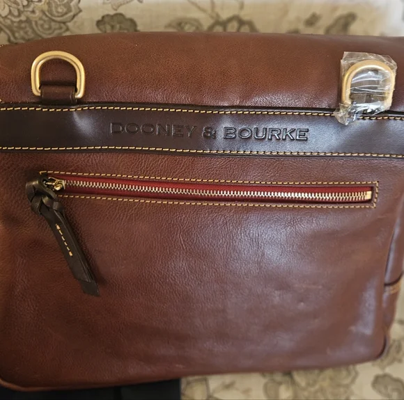 Dooney & Bourke Florentine Mail Bag - Picture 1 of 16